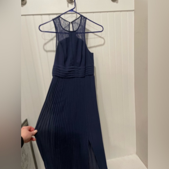 BCBG maxi dress worn once size 2 - Picture 4 of 4